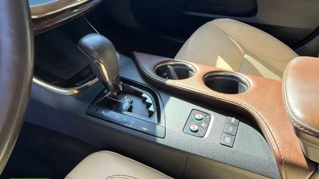 2015 Toyota Avalon Hybrid Limited