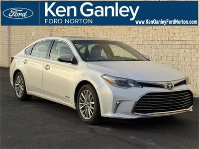 Photo of a 2016 Toyota Avalon Hybrid Limited 4DR Sedan for sale