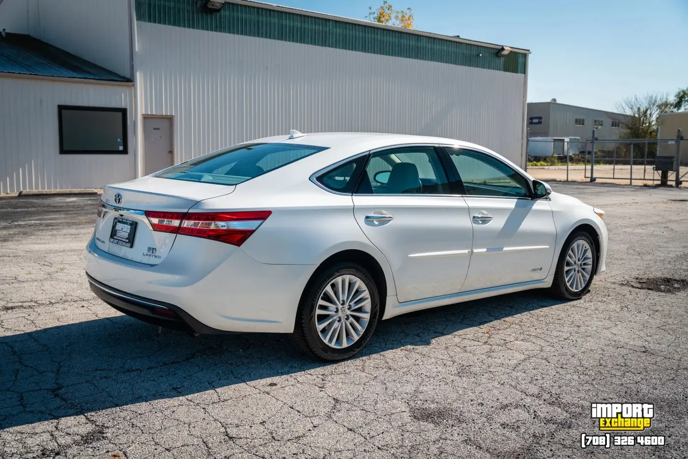 2015 Toyota Avalon - $9,998