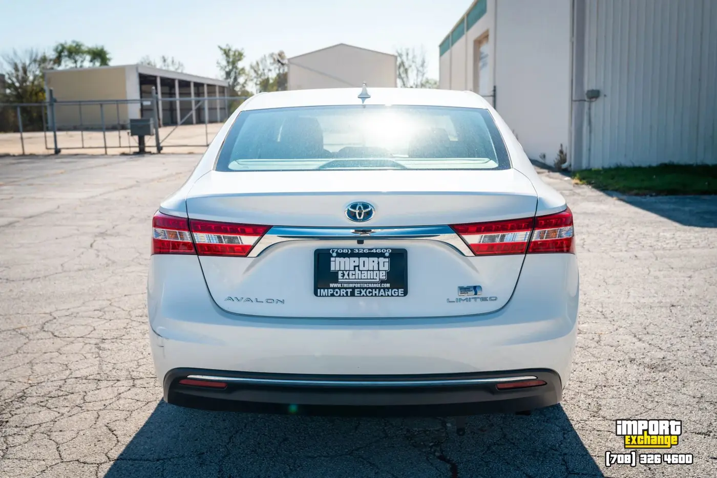 2015 Toyota Avalon - $9,998