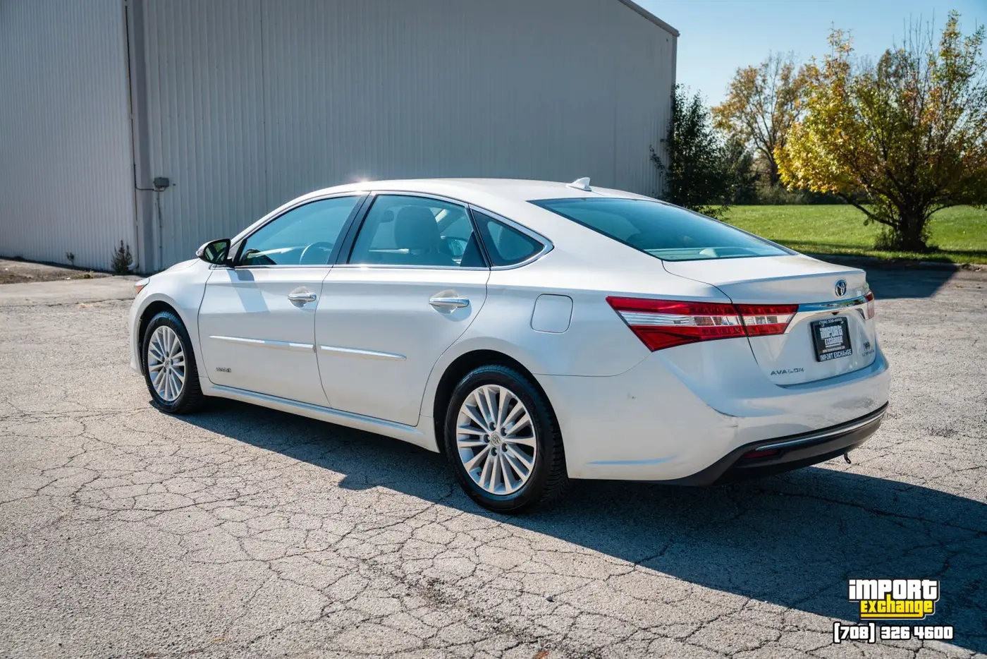 2015 Toyota Avalon - $9,998