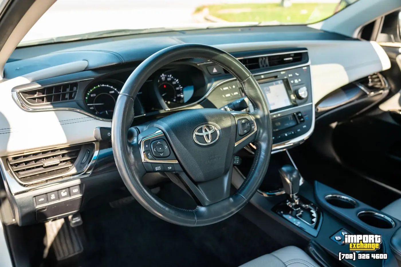 2015 Toyota Avalon - $9,998