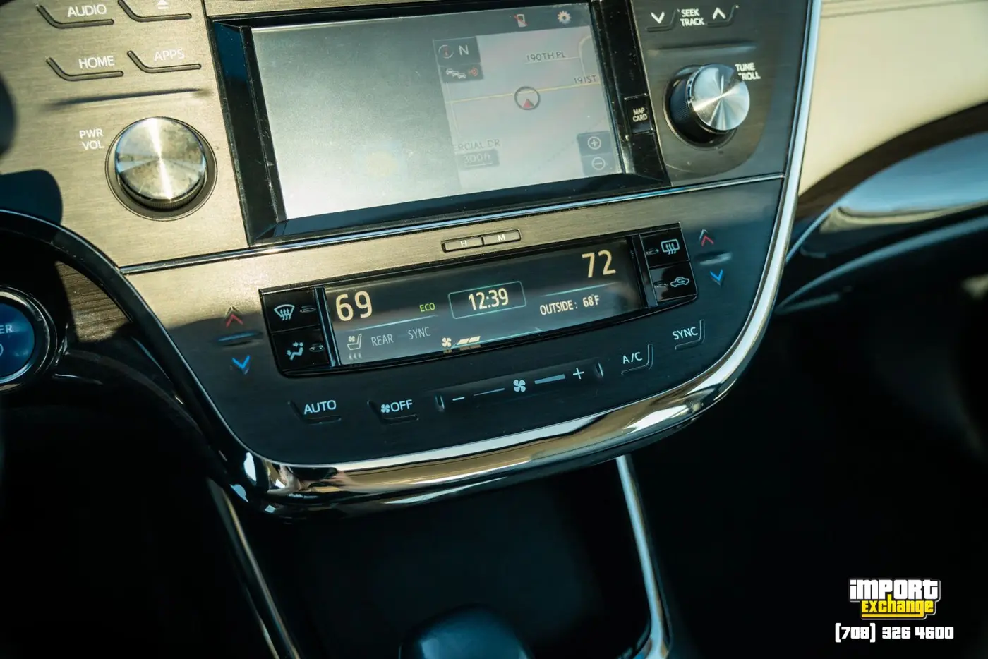 2015 Toyota Avalon - $9,998