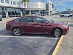 2018 Avalon Hybrid Thumbnail 2