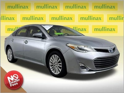 Photo of a 2015 Toyota Avalon Hybrid Limited 4DR Sedan for sale