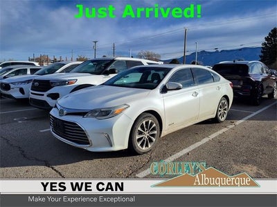 2017 Toyota Avalon Hybrid XLE Premium 4DR Sedan
