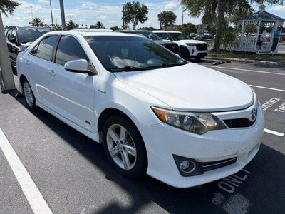 2014 Toyota Camry Hybrid LE 4DR Sedan
