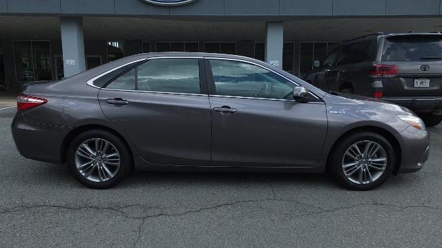 2015 Toyota Camry Hybrid SE