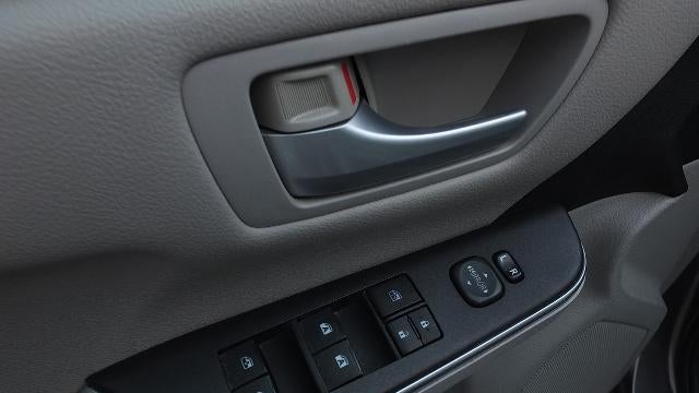 2015 Toyota Camry Hybrid SE