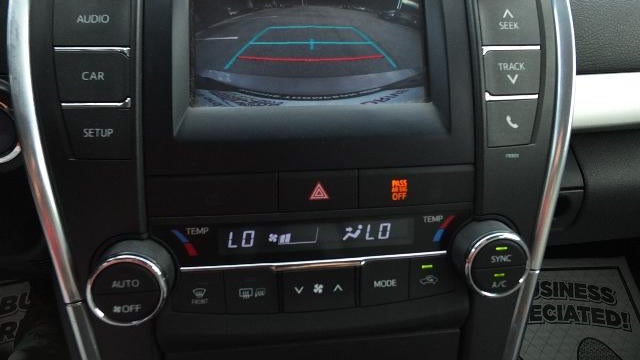 2015 Toyota Camry Hybrid SE