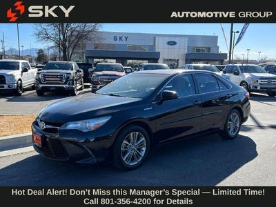 2017 Toyota Camry Hybrid SE 4DR Sedan
