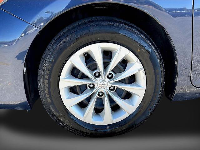 2017 Toyota Camry - $10,899