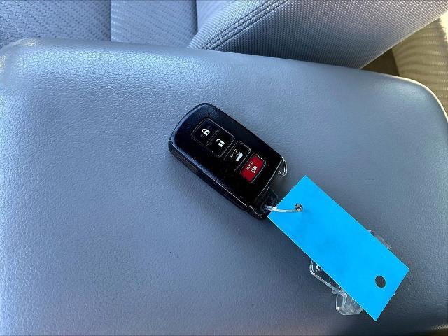 2017 Toyota Camry - $10,899