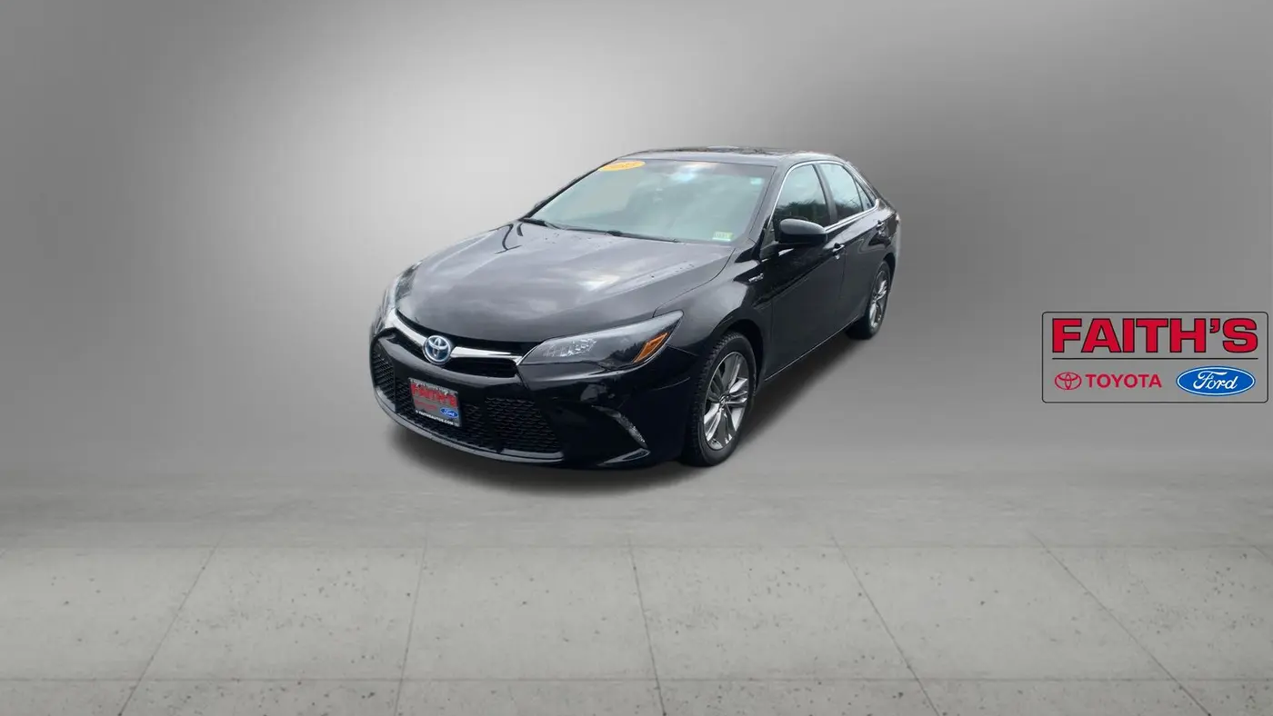 Preowned 2015 Toyota Camry Hybrid SE for Sale
