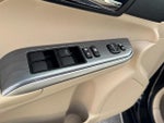 2014 Camry Hybrid Thumbnail 16