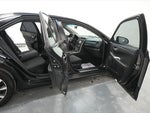 2017 Camry Hybrid Thumbnail 24