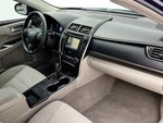 2017 Camry Hybrid Thumbnail 24