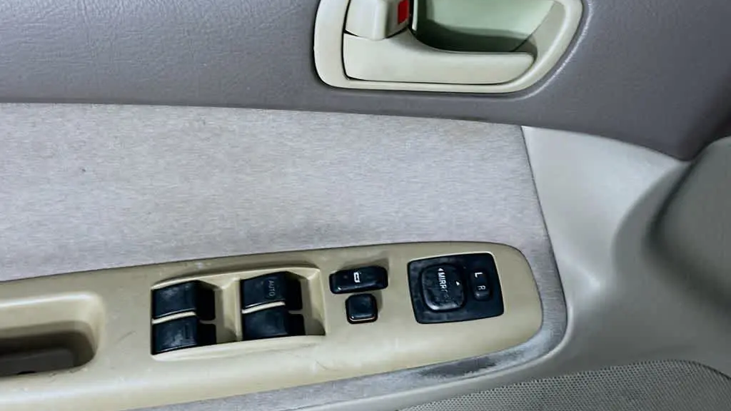 2003 Toyota Camry SE