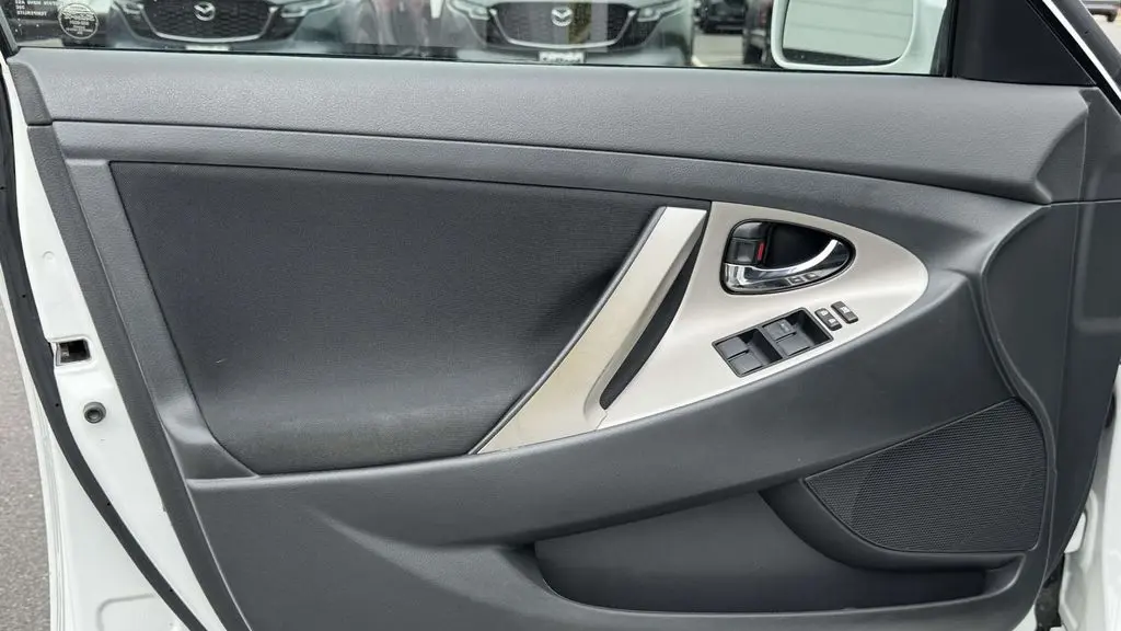 2009 Toyota Camry SE