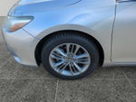 2016 Camry Thumbnail 14