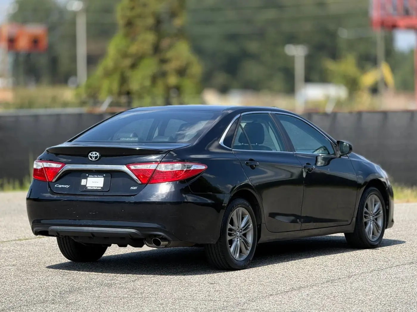 2017 Toyota Camry - $11,950