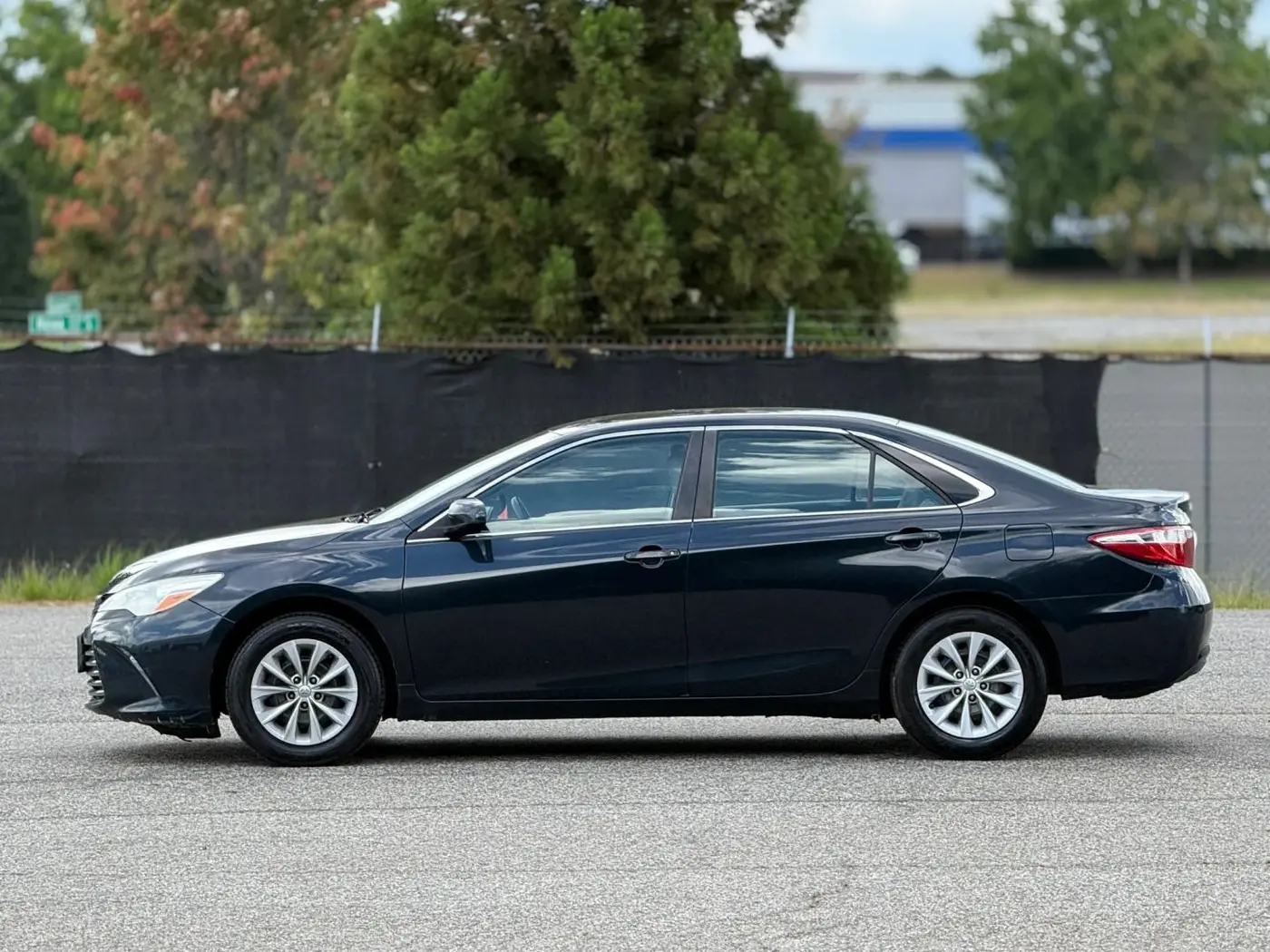2017 Toyota Camry - $9,950