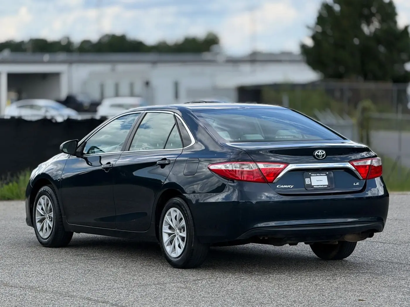 2017 Toyota Camry - $9,950