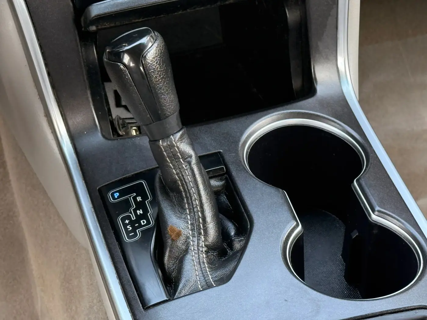 2017 Toyota Camry - $9,950