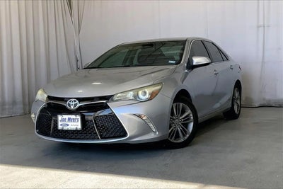 2016 Toyota Camry SE 4DR Sedan