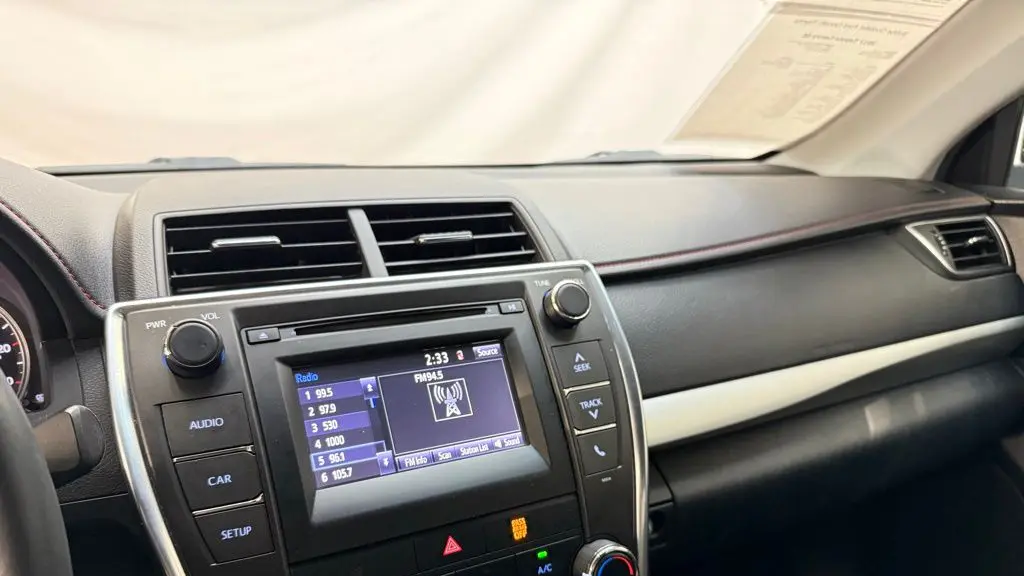 2017 Toyota Camry SE