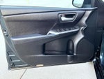 2016 Camry Thumbnail 9