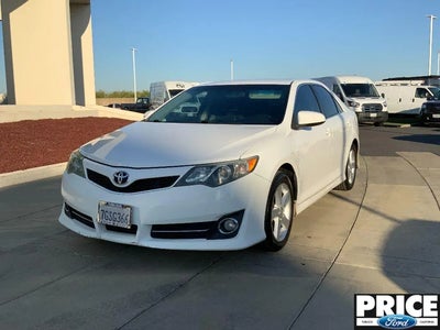 Photo of a 2014 Toyota Camry SE 4DR Sedan for sale