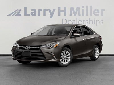 2017 Toyota Camry SE 4DR Sedan