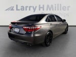 2017 Camry Thumbnail 5