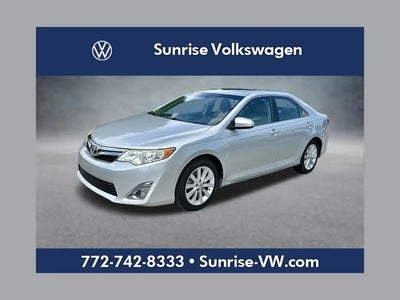 2014 Toyota Camry XLE 4DR Sedan