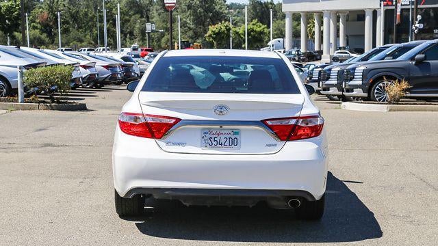 2015 Toyota Camry SE