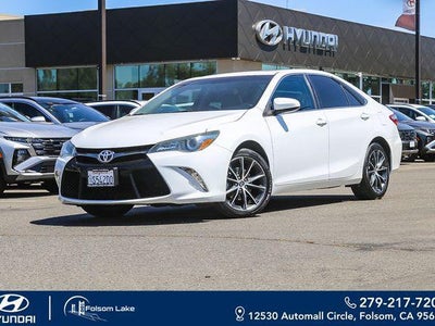 2015 Toyota Camry SE 4DR Sedan