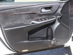 2015 Camry Thumbnail 24