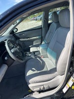 2016 Camry Thumbnail 27