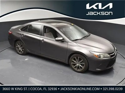 2017 Toyota Camry XSE 4DR Sedan