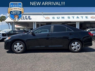 2014 Toyota Camry SE 4DR Sedan