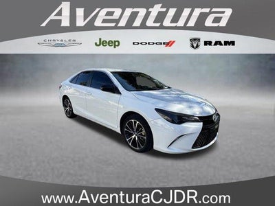 2016 Toyota Camry SE 4DR Sedan