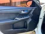 2016 Camry Thumbnail 15