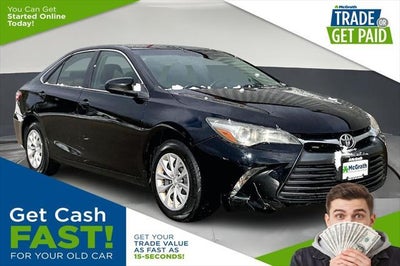 2017 Toyota Camry XLE 4DR Sedan