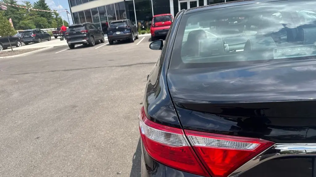 2017 Toyota Camry SE