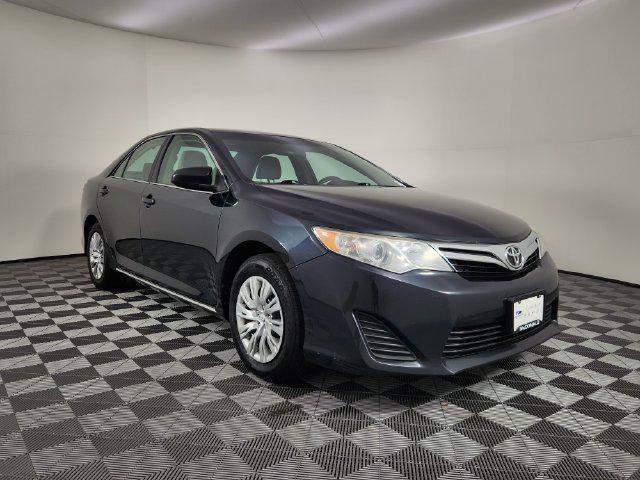 2014 Toyota Camry - $10,653