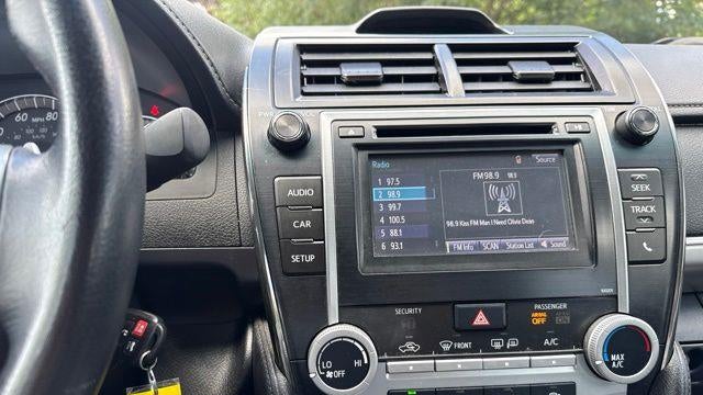 2014 Toyota Camry SE