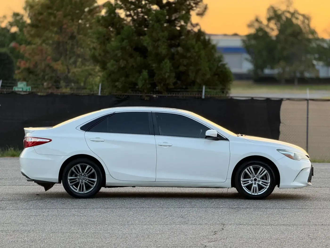 2016 Toyota Camry - $8,950