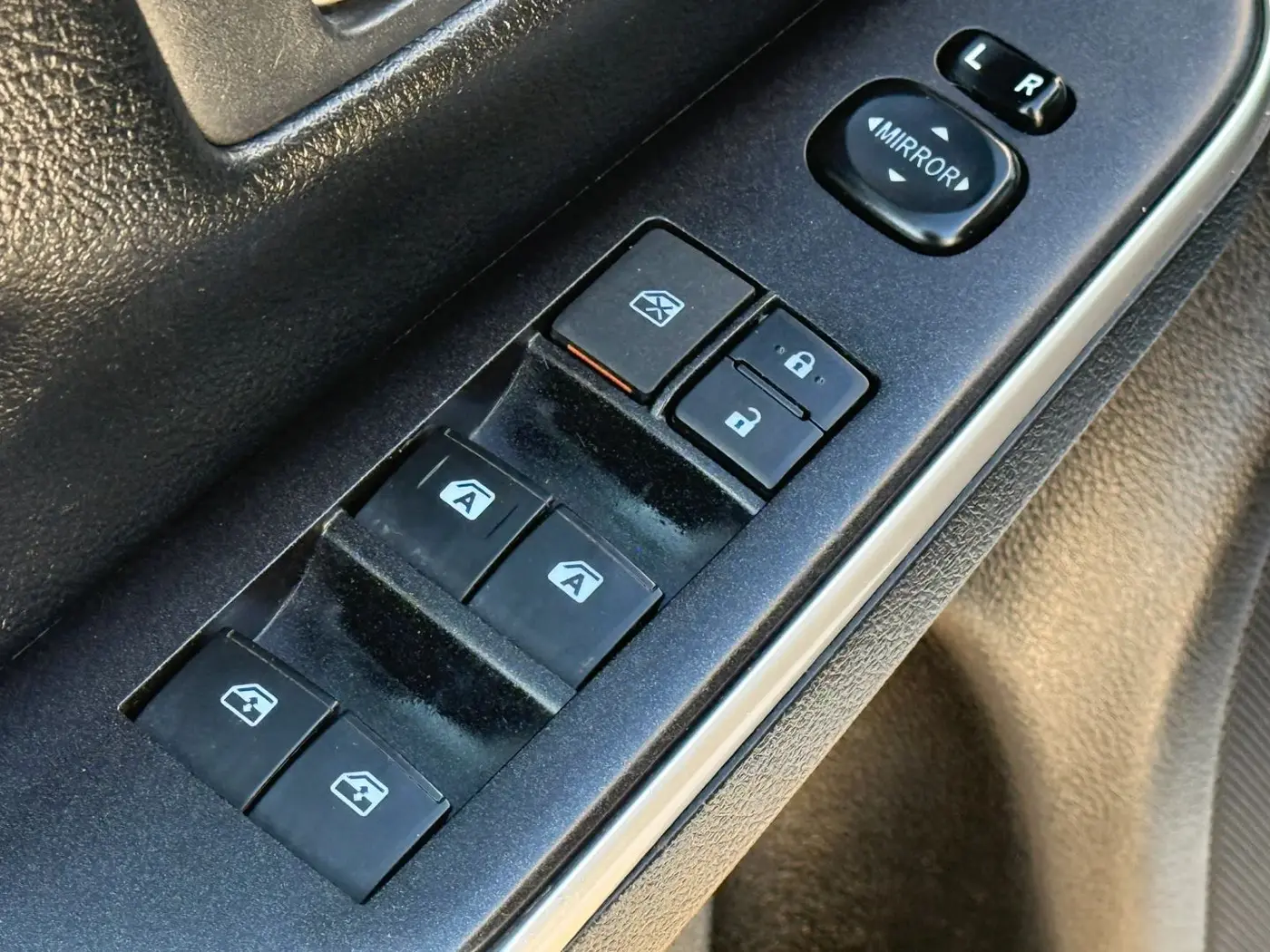 2016 Toyota Camry - $8,950