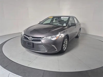 2017 Toyota Camry XLE 4DR Sedan
